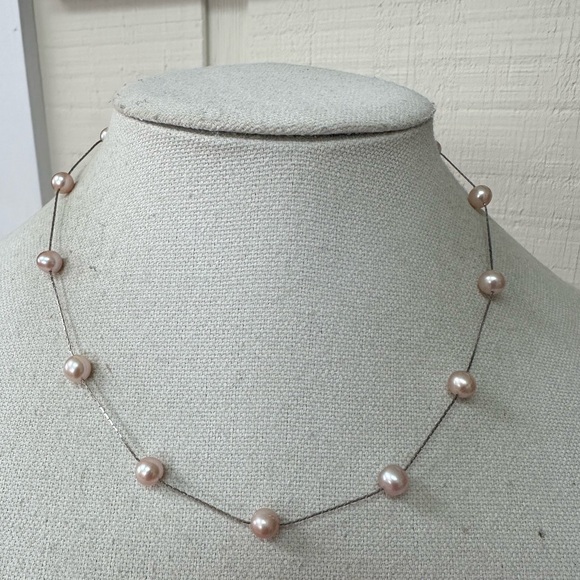 Two pearl bead station style necklaces - Picture 4 of 8